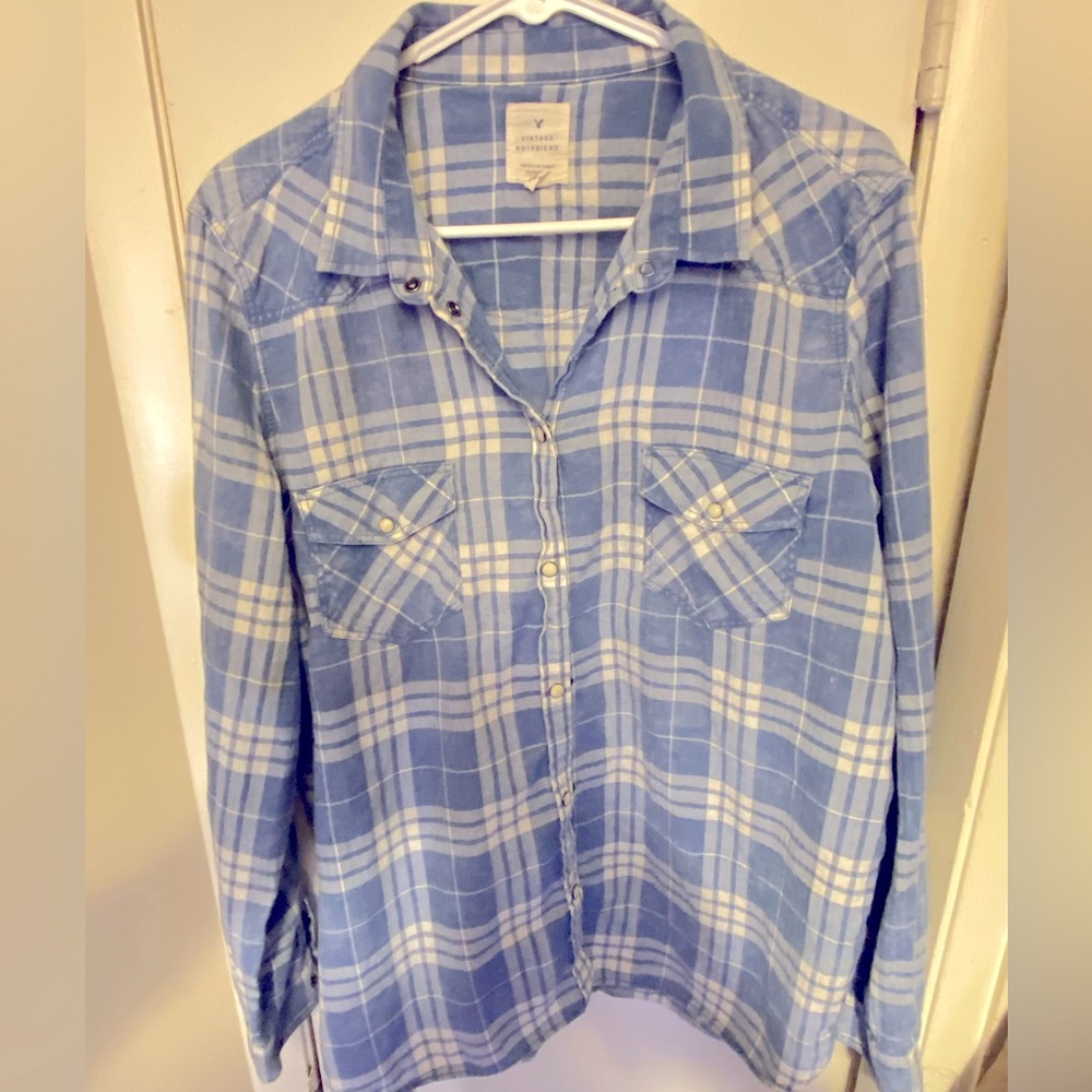 American eagle vintage boyfriend shirt